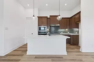 425 Hickory Spgs Trl, Georgetown, TX 78628 - Photo 6