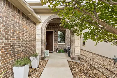 290 Tailwind Drive, Kyle, TX 78640 - Photo 2