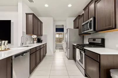 290 Tailwind Drive, Kyle, TX 78640 - Photo 10