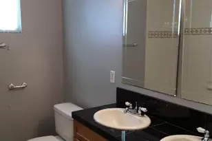 4802 Clarkson Ave, Austin, TX 78751 - Photo 34