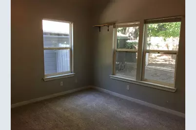 4802 Clarkson Avenue, Austin, TX 78751 - Photo 24