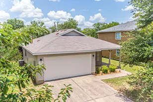 180 Onyx Lake Dr, Kyle, TX 78640 - Photo 1