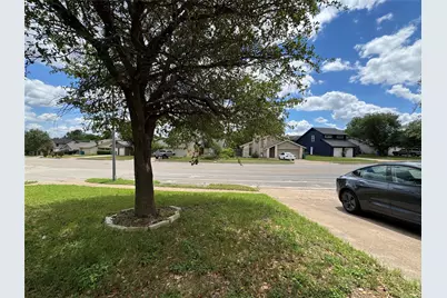 2112 Surrender Avenue, Austin, TX 78728 - Photo 30