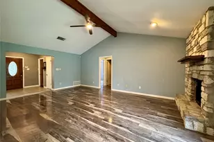 2112 Surrender Ave, Austin, TX 78728 - Photo 2