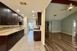 2112 Surrender Ave, Austin, TX 78728 - Photo 8