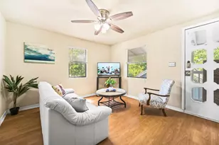 4812 Avenue G, Austin, TX 78751 - Photo 2