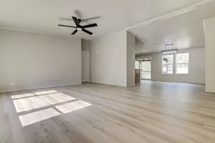185 Peace Pipe, Smithville, TX 78957 - Photo 6