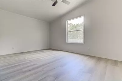 185 Peace Pipe, Smithville, TX 78957 - Photo 10