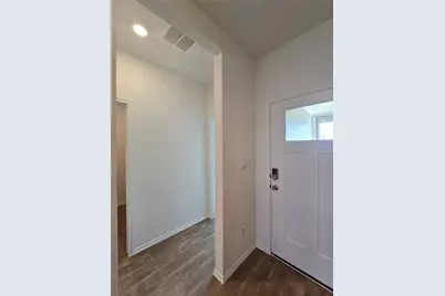 352 San Juan Trail, Bastrop, TX 78602 - Photo 4