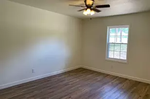 510 Ave F Ave, Marble Falls, TX 78654 - Photo 6