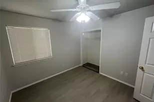 713 Hogan Dr, Kyle, TX 78640 - Photo 10