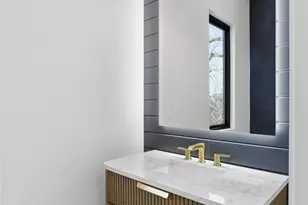 5013 Rob-Scott St, Austin, TX 78721 - Photo 14