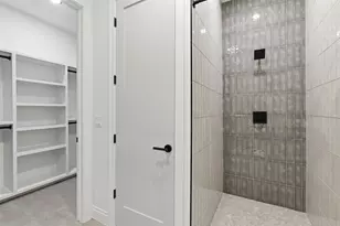 5013 Rob-Scott St, Austin, TX 78721 - Photo 32