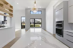 5013 Rob-Scott St, Austin, TX 78721 - Photo 1