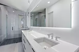 5013 Rob-Scott St, Austin, TX 78721 - Photo 18