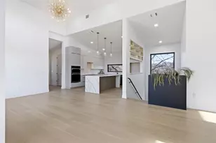 5013 Rob-Scott St, Austin, TX 78721 - Photo 4