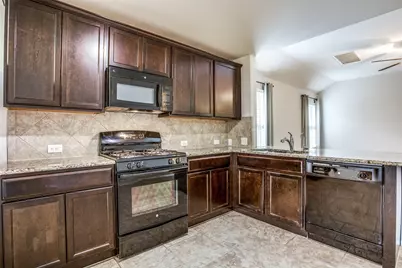 3605 Alpine Autumn Drive, Austin, TX 78744 - Photo 10