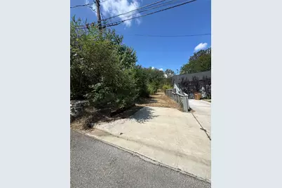 1196 Em Franklin Avenue, Austin, TX 78721 - Photo 2