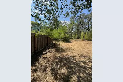 1196 Em Franklin Avenue, Austin, TX 78721 - Photo 10