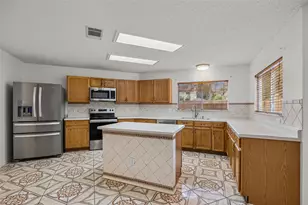 805 Catumet Dr, Pflugerville, TX 78660 - Photo 12