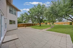 805 Catumet Dr, Pflugerville, TX 78660 - Photo 2