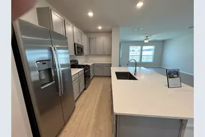 109 Corn Lane, Hutto, TX 78634 - Photo 6