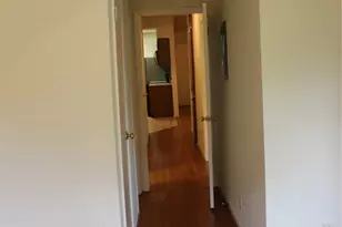 203 E 31st St, Austin, TX 78705 - Photo 24