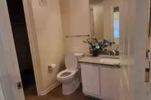 2320 Gracy Farms Ln, Austin, TX 78758 - Photo 6