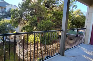 2320 Gracy Farms Ln, Austin, TX 78758 - Photo 2