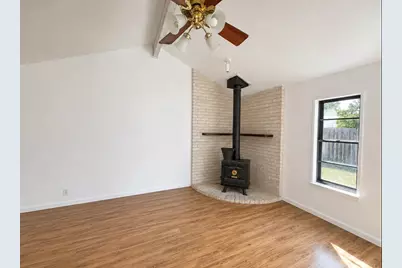705 Garden Villa Circle, Georgetown, TX 78628 - Photo 2