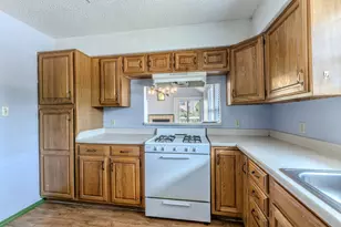 2000 Kenneth Ave, Austin, TX 78741 - Photo 8