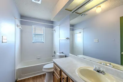 2000 Kenneth Avenue #B, Austin, TX 78741 - Photo 18