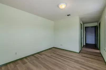 2000 Kenneth Avenue #B, Austin, TX 78741 - Photo 12