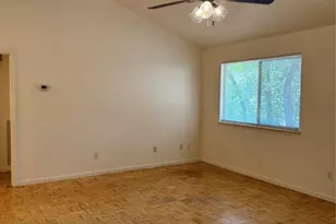 2207 N Cannes Dr, Cedar Park, TX 78613 - Photo 10