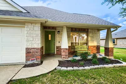 18717 Royal Pointe Drive, Pflugerville, TX 78660 - Photo 2