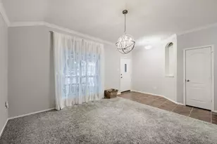 18717 Royal Pointe Dr, Pflugerville, TX 78660 - Photo 4
