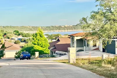 20201 Byrd Avenue, Lago Vista, TX 78645 - Photo 2