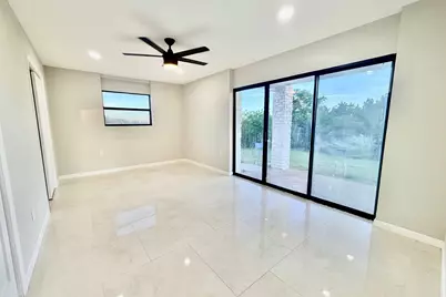 20201 Byrd Avenue, Lago Vista, TX 78645 - Photo 12