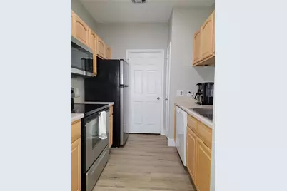 12166 Metric Boulevard #353, Austin, TX 78758 - Photo 4