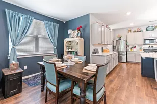 204 Florenz Ln, Georgetown, TX 78628 - Photo 4