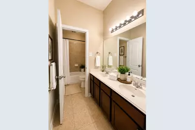 1012 Wallin Farms Cove, Hutto, TX 78634 - Photo 12