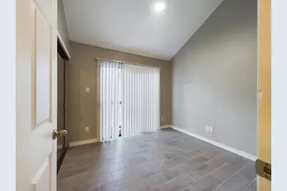 2815 Rio Grande Street #214, Austin, TX 78705 - Photo 10