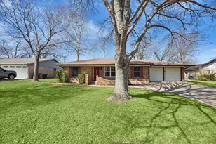 10512 Walnut Bend Dr, Austin, TX 78753 - Photo 1