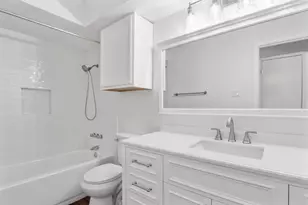 4711 Spicewood Springs Rd, Austin, TX 78759 - Photo 18