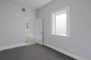 1102 Beech St, Taylor, TX 76574 - Photo 22