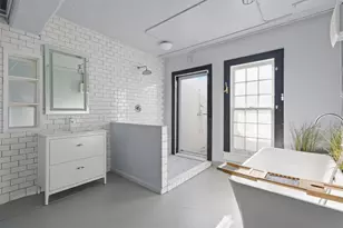 1102 Beech St, Taylor, TX 76574 - Photo 28