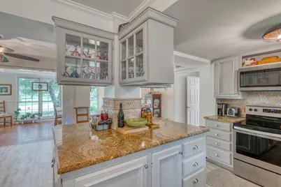 1106 N Shorewood Drive, Granite Shoals, TX 78654 - Photo 16