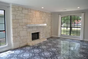 6400 Santos St, Austin, TX 78741 - Photo 4