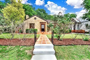 608 W Hopkins St, San Marcos, TX 78666 - Photo 20