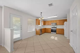 3410 Flowstone Ln, Round Rock, TX 78681 - Photo 8